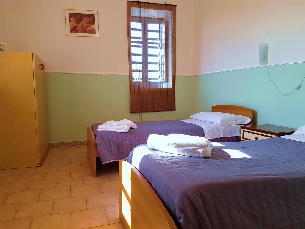 Il Casale Hotell Milazzo Exteriör bild