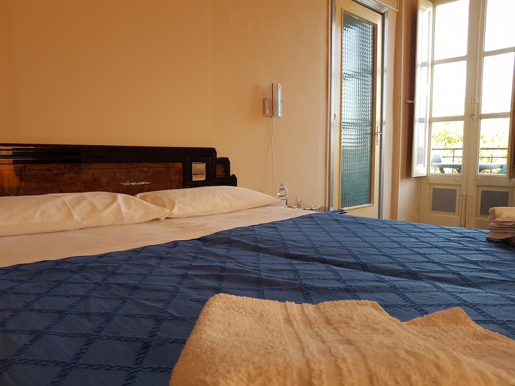 Il Casale Hotell Milazzo Exteriör bild